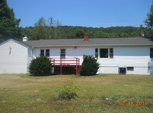 3514 Seneca Trl S, Peterstown, WV 24963