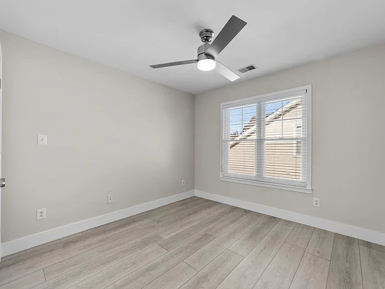 16842 Bridgeton Ln — Photo 22
