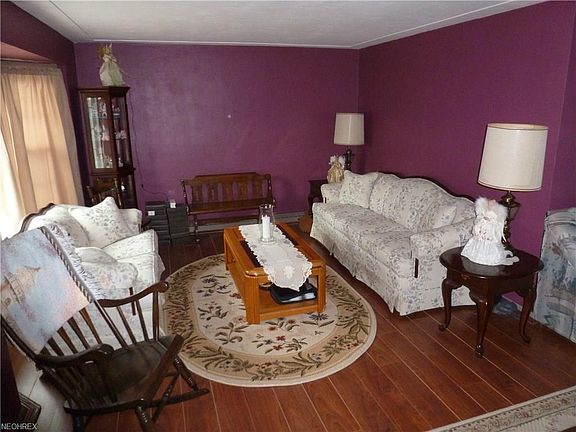 2nd image of 4880 Northwood Dr