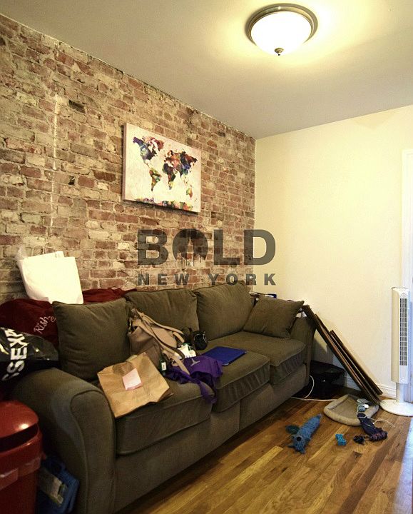 1st image of 360 W 47th St APT 003B