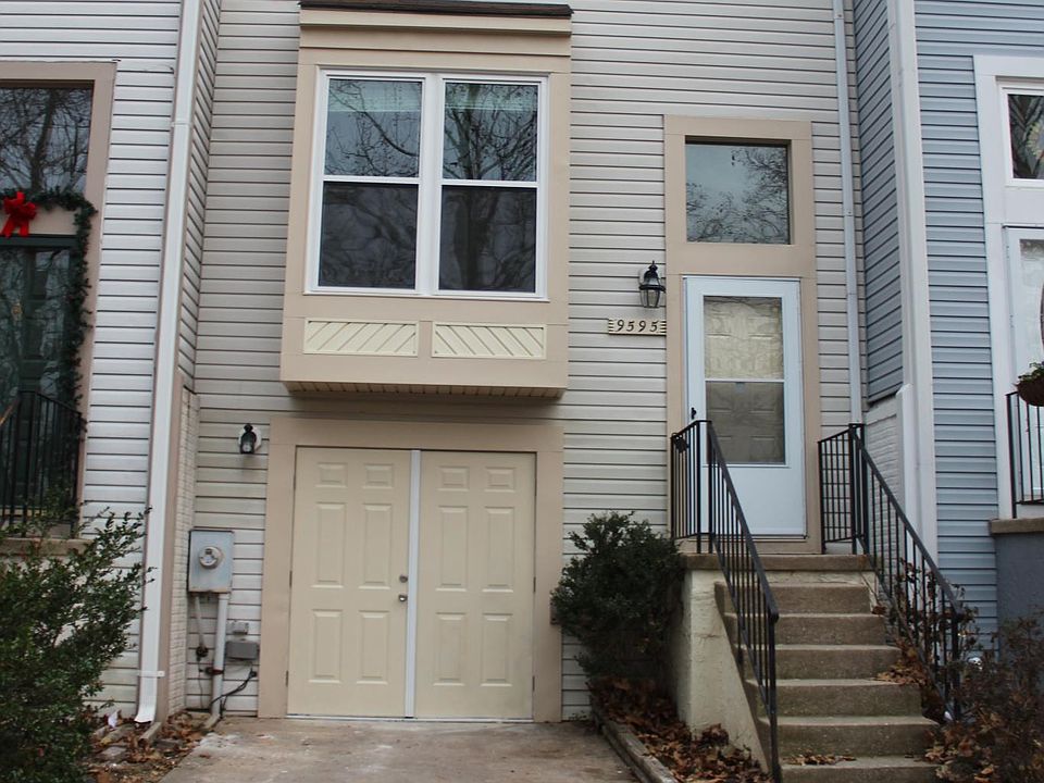 Front of House - Welcome Home!