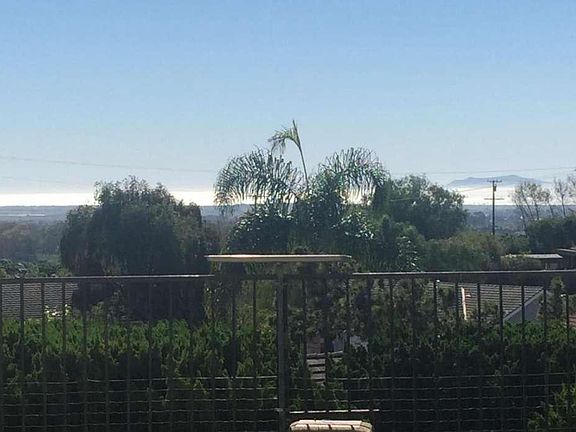 2nd image of 609 Monte Vista Ave