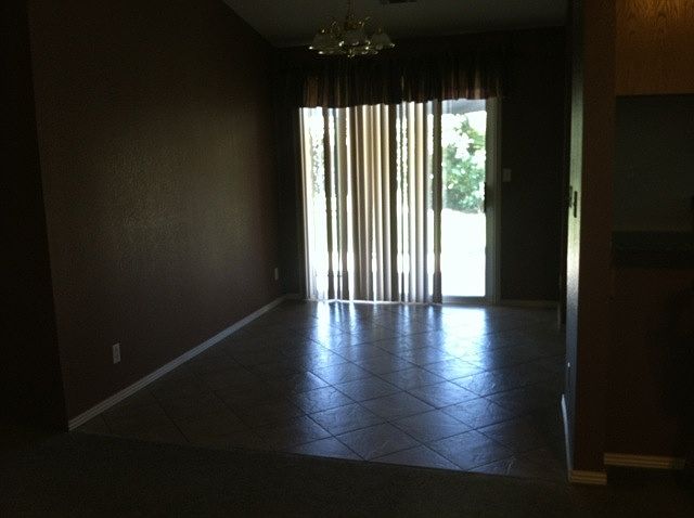 1st image of 889 Bauxite Ct