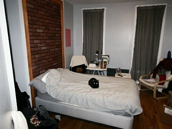 2nd image of 179 Jefferson St