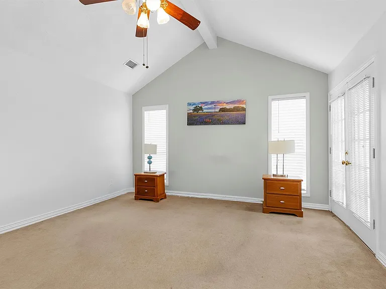 11634 Southlake Dr — Photo 18