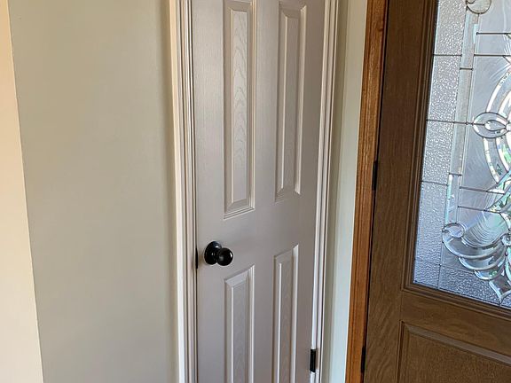 3rd image of 1826 E Pioneer Dr