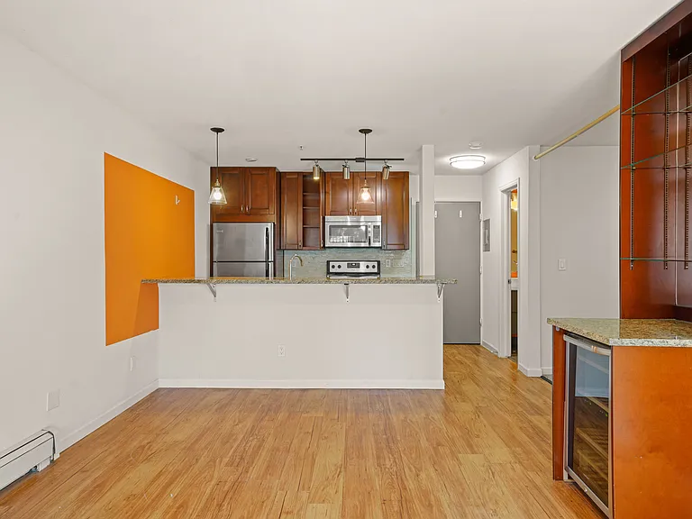 View House — Photo 23