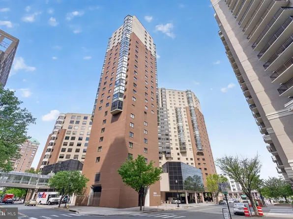 900 N Stafford St APT 1107, Arlington, VA 22203