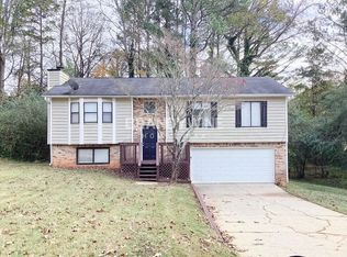 534 Zachary Ct, Stone Mountain, GA 30083