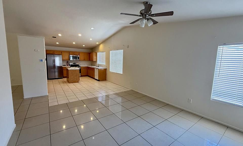 1st image of 82259 Calico Ave