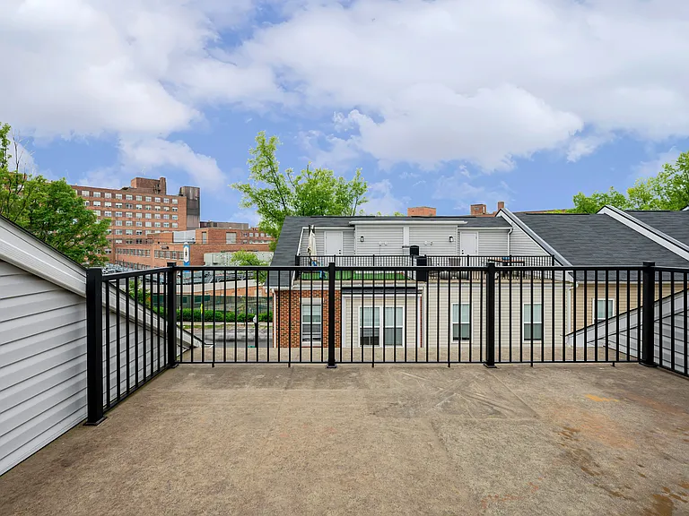 4450 Joseph Pl NE — Photo 31