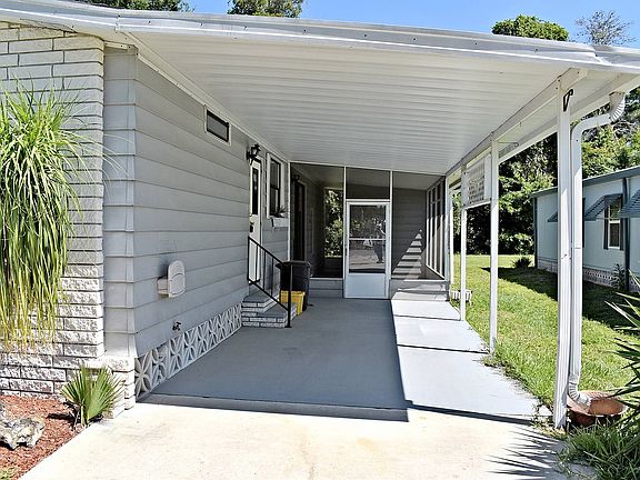 3rd image of 129 Sea Fern Ct