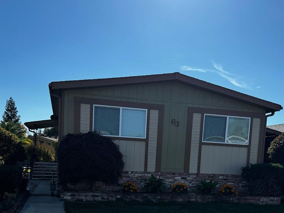 1st image of 63 Hancock Dr.