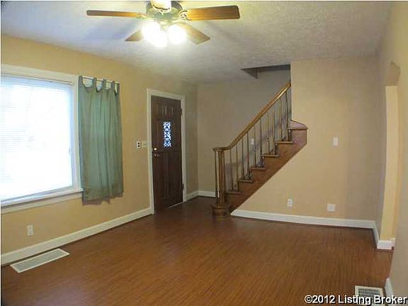 4th image of 10400 La Plaza Dr