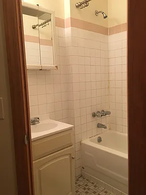 Rented by Warren T Real Estate Corp. | media 10