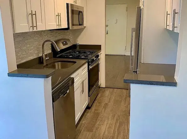1133 Midland Ave, Bronxville, NY
