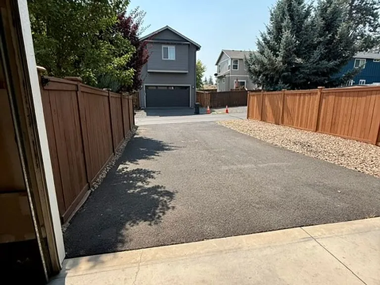 20441 Aberdeen Dr — Photo 26