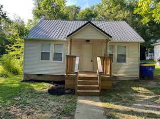 725 E 3rd St, Russellville, KY 42276