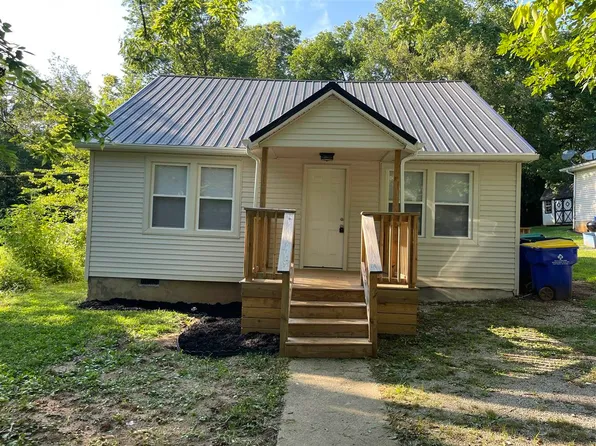 725 E 3rd St, Russellville, KY 42276