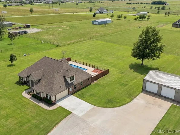 16140 S Elwood Ave, Glenpool, OK 74033