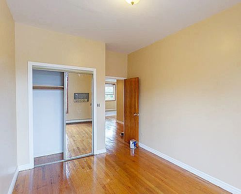 5th image of 211 13th St #1