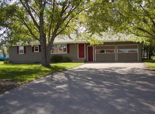 1732 Marschall Rd, Shakopee, MN 55379