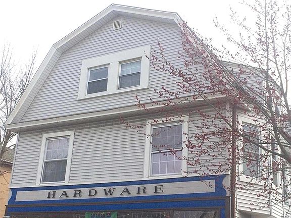 2nd image of 253 Sea Cliff Ave APT 1