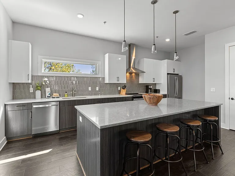 1224 2nd Ave S #302 — Photo 12