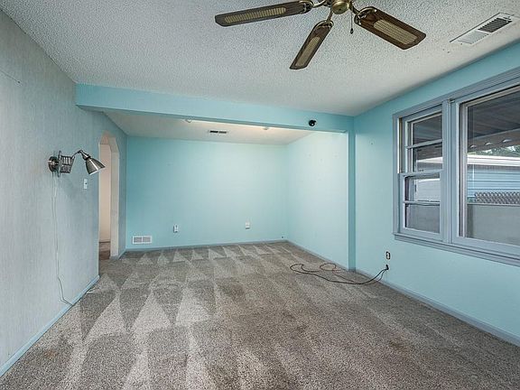 4th image of 1100 S 50th Dr
