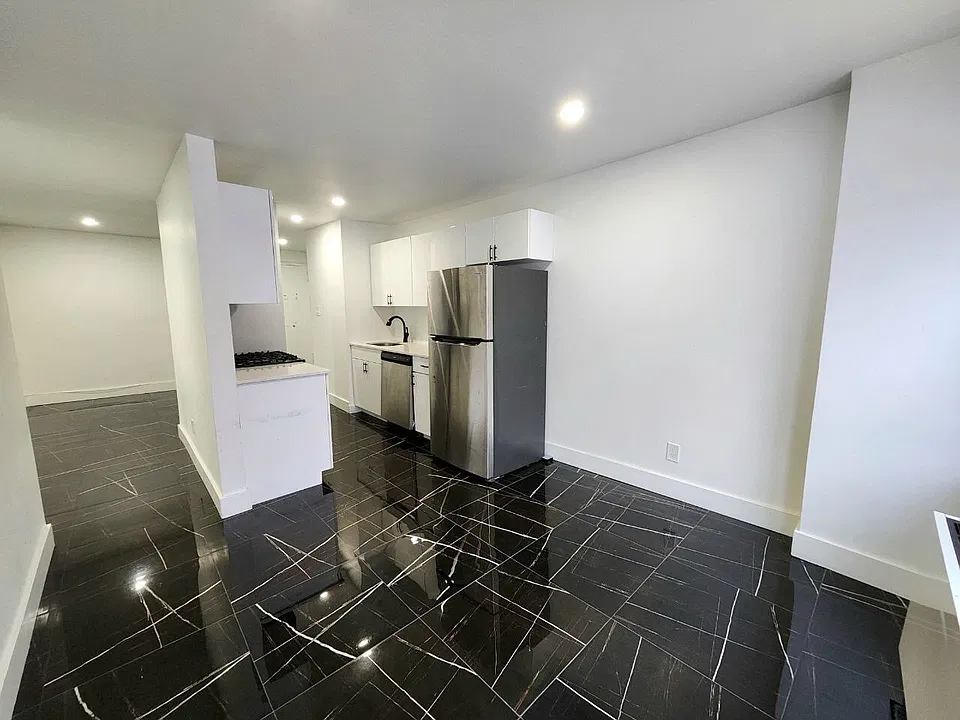 748-772 N Broad St #3