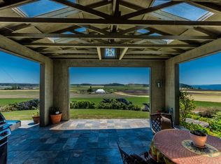 1702 Rebecca Ln, Coupeville, WA 98239