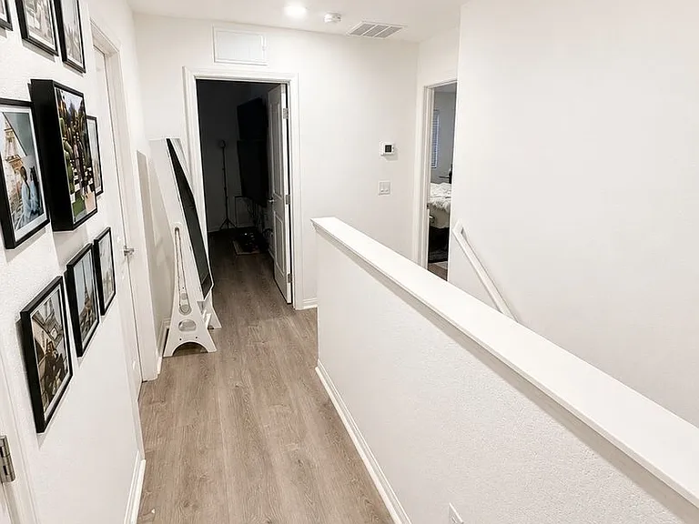 2726 Atomic Tangerine Way #2 — Photo 12