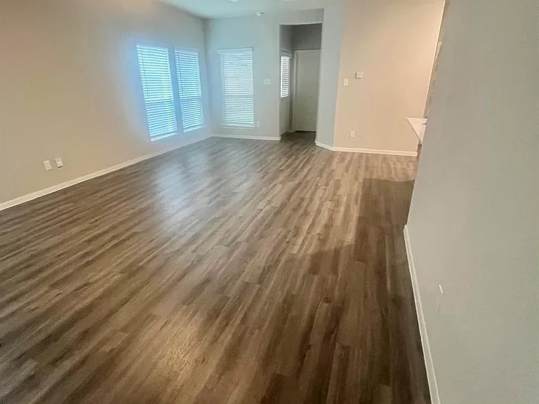 10228 Badger Run Ln — Photo 10