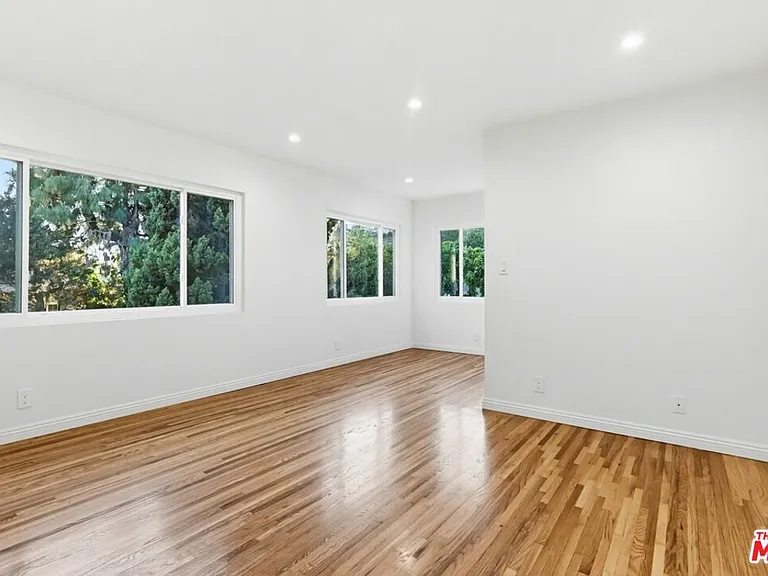 1828 Silver Lake Blvd — Photo 7