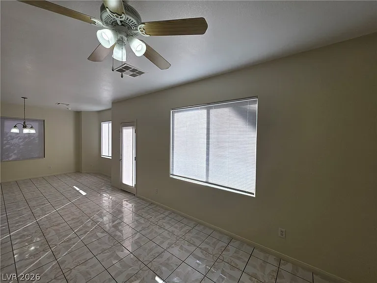 731 Emerald Idol Pl — Photo 12