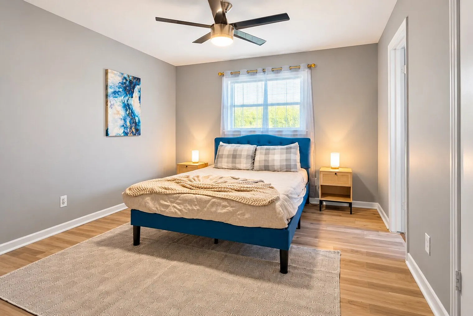 1 bed, 1.0 bath, $2,235 — Photo 4