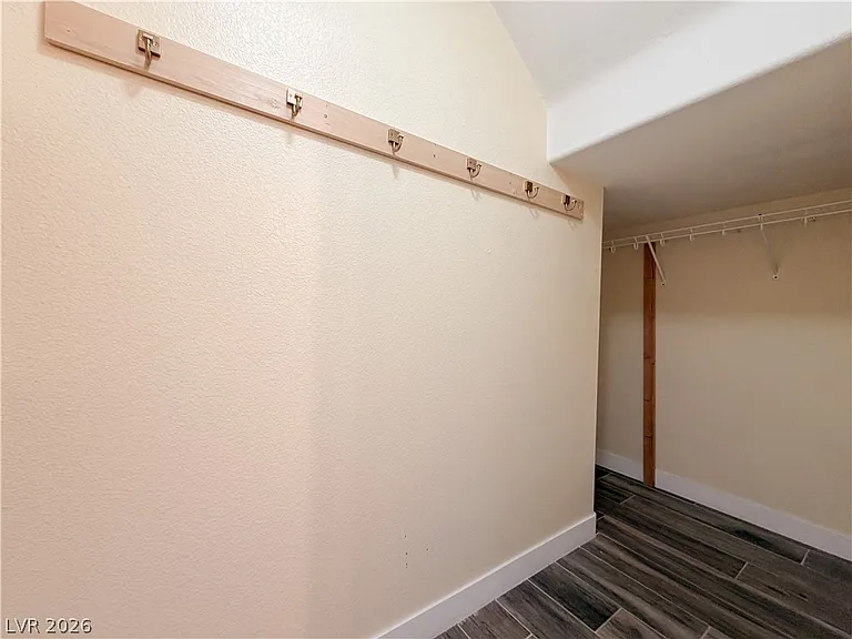 6204 Alpine Tree Ave — Photo 19