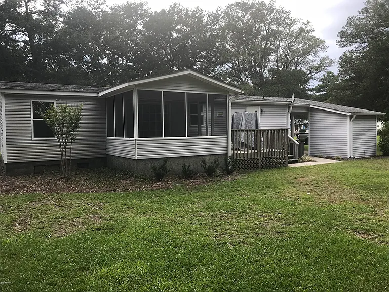 200 Susans Dr — Photo 12
