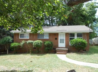 2507 Senior Dr, Charlotte, NC 28216