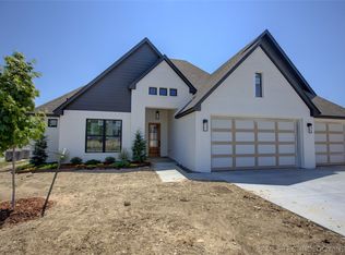 16816 E 41st Pl S, Tulsa, OK 74134