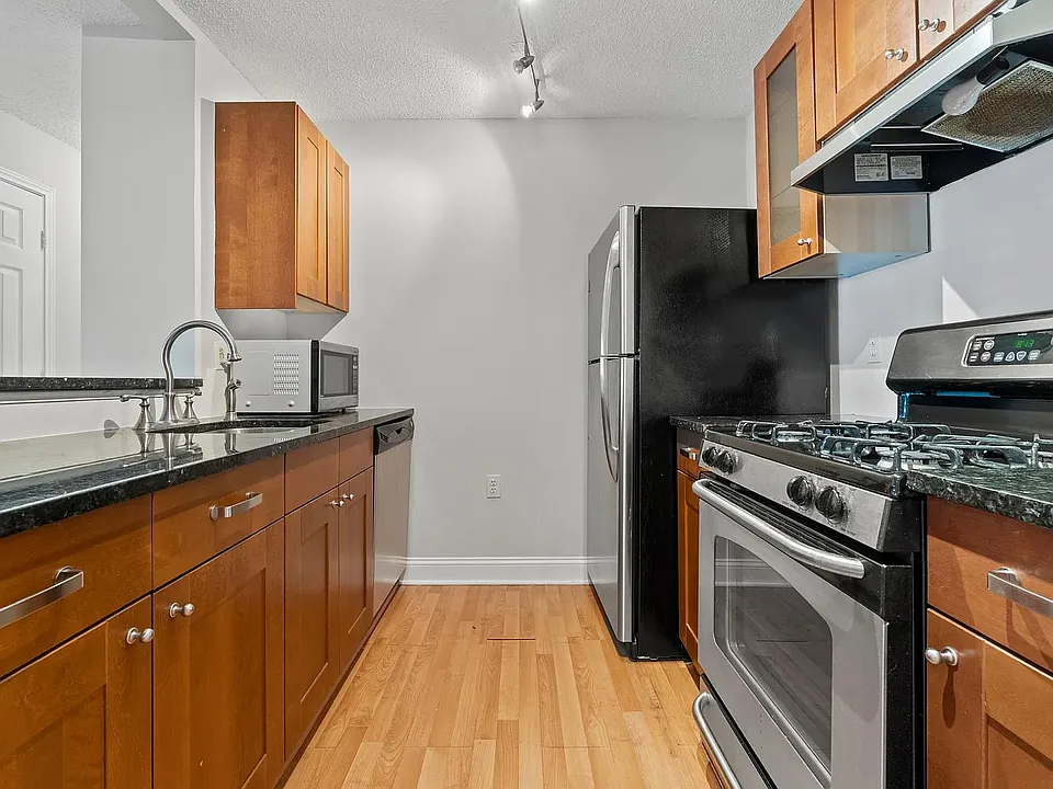20979 Timber Ridge Ter #204