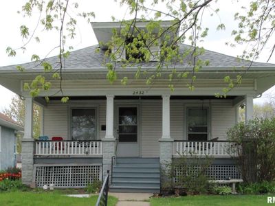 2432 Tremont Ave, Davenport, IA, 52803