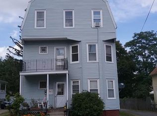 4 Kosta St, Worcester, MA 01607