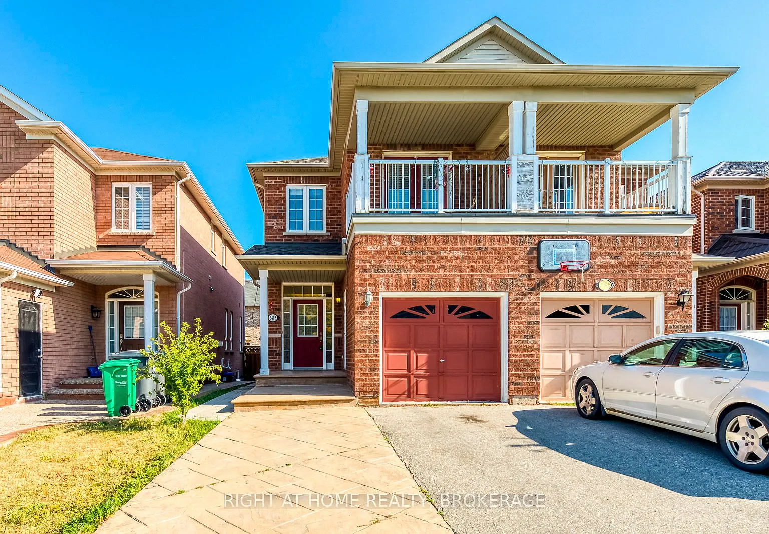 3 bed, $3,500 — Photo 1