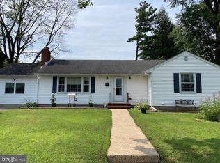 12 Merham Ct, Hamilton, NJ 08619