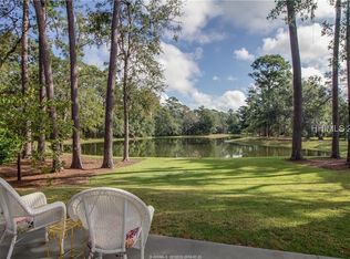 15 Pond Dr, Hilton Head Island, SC 29926