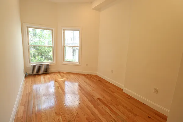 Rented by Greene & Grand Realty LLC | media 1