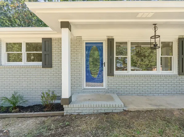 6963 Debbie Ln, Lithia Springs, GA 30122