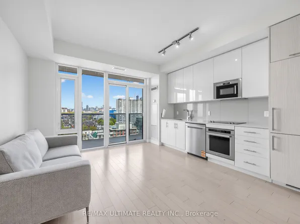 330 Richmond St W, Toronto, ON