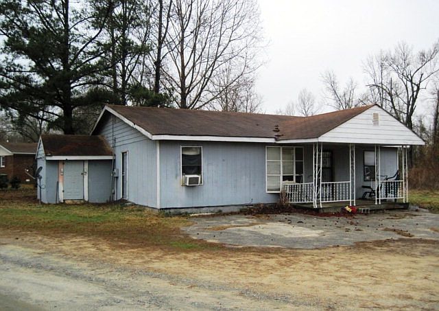 2nd image of 109 Guy Rd